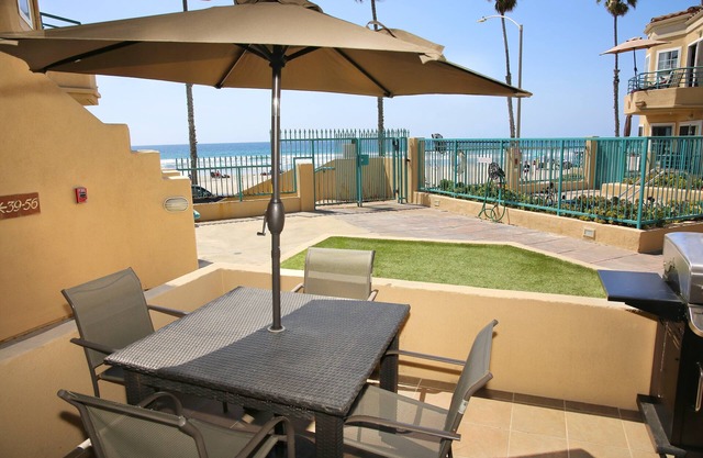 Oceanfront 2BR/2BA Condo in Oceanside with Amazing Beach Access has AC!