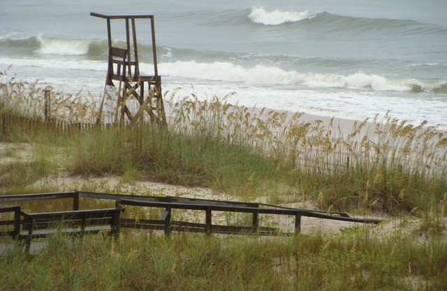 Oceanfront Condo with gorgeous views and Pool
