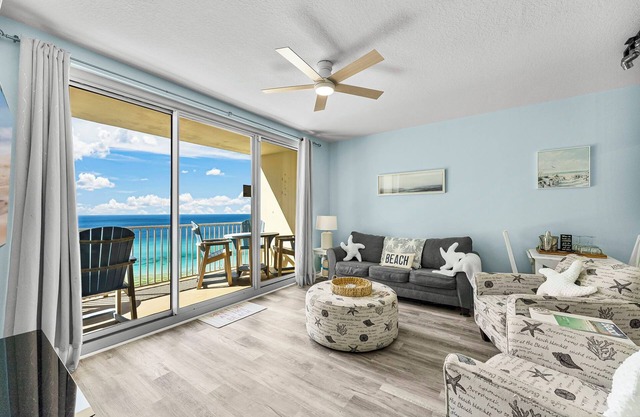 Oceanfront condo with scenic balcony! 1/2 Sleeps 6