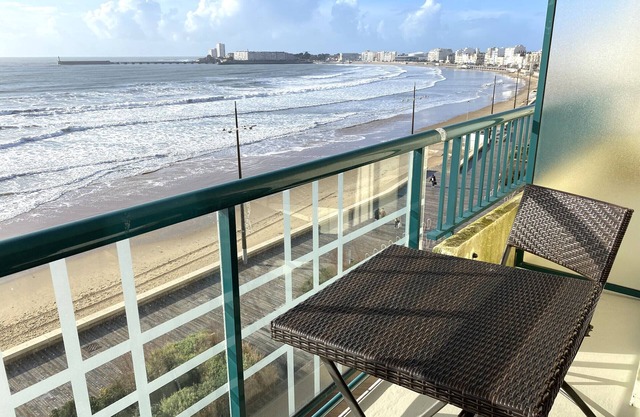 Oceanfront Studio with Balcony, Steps from Beach