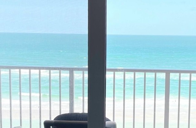 Oceanfront Ponce Inlet FL, Top-floor 2/2, Remodeled with higher kitchen ceiling