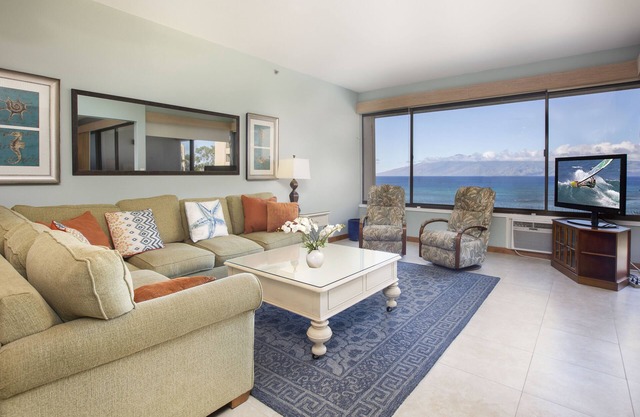 Oceanfront views & Impressive Remodel! SK255 - Sullivan