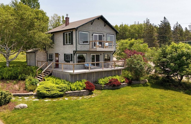 Oceanside Cottage Near Acadia National Park