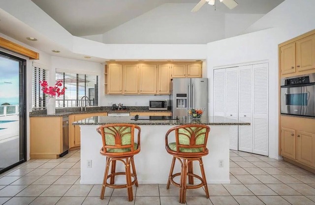 Oceanview Suite and Cottage