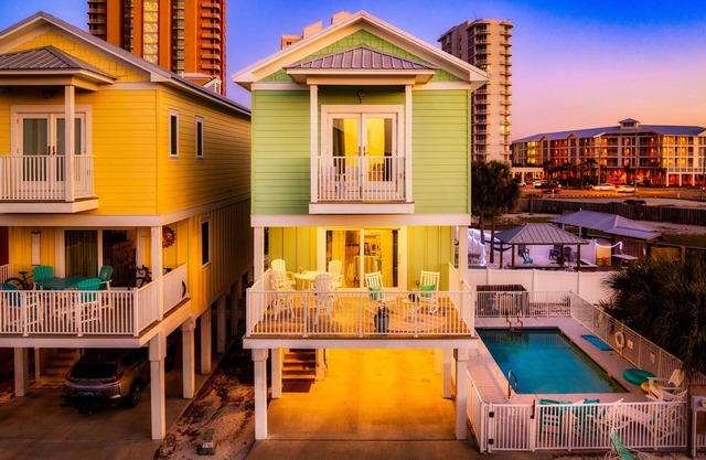 October Open! Pet-Friendly Stay! Pool! Near Beach!