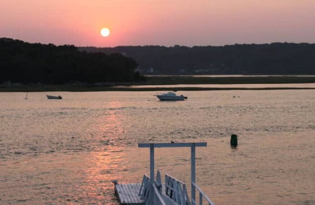 OFFICIAL SITE - Buoy 23 Vacation Home | Gloucester, MA | Deepwater dock