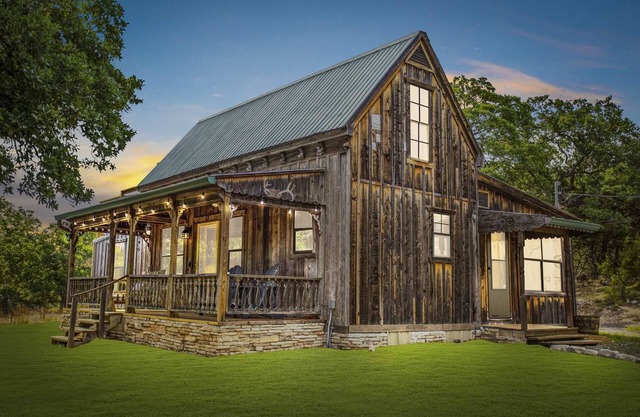 Old Fellow's Farmhouse