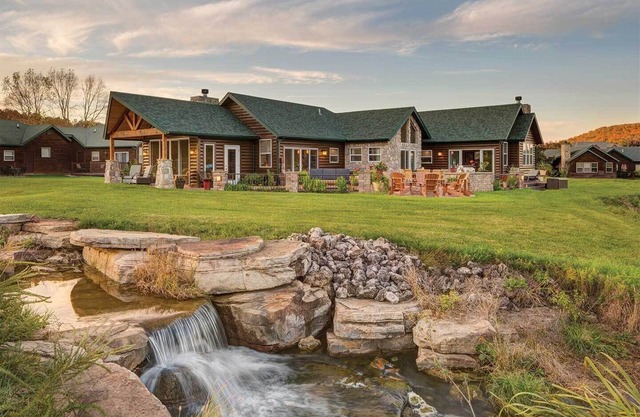 Old Kinderhook Cottage Rentals Including Cottage 21