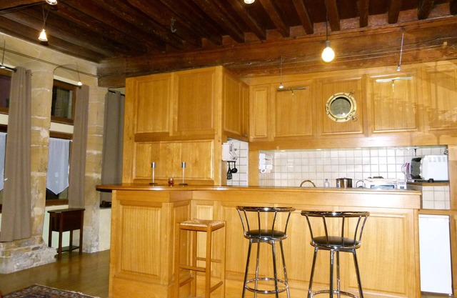 Old Lyon Cour Renaissance luxury apartment