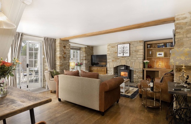 Old Stable Cottage is a glorious, well thought out former farm building