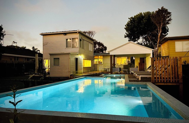 Old Torquay, fully renovated 5 bedroom home