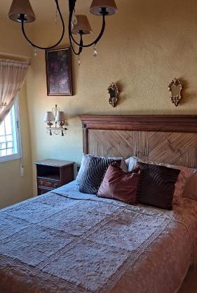 "Old wall House, Apartamento completo"
