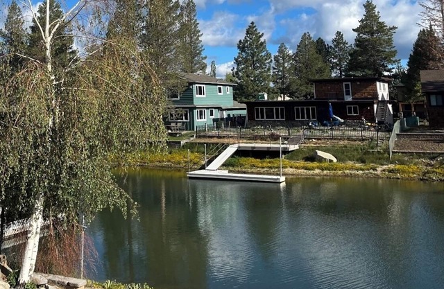 OMG.! Beautiful Waterfront S. Lake Tahoe home, private sandy Beach & Dock.