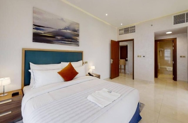 One Bedroom Apartment Near Al Jaddaf Metro By Luxury Bookings