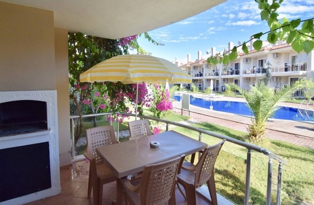 one bedroom apartment in Sunset Beach Club fethiye, private beach, 24/security