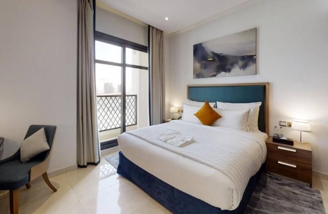 One Bedroom Apartment Near Al Jaddaf Metro By Luxury Bookings