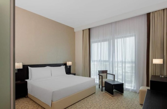 One bedroom Apartment Near Gold Souk Metro Station By Luxury Bookings