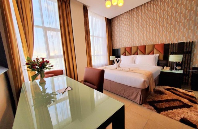 One Bedroom Apartment Near Mashreq Metro Station By Luxury Bookings AF