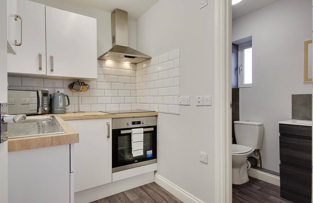 One Bedroom House with WiFi and Netflix