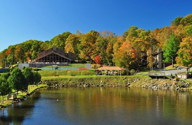 One Bedroom Luxury Villa, Banner Elk, NC (1905992)