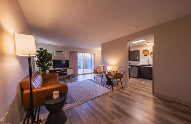One bedroom, one bathroom fully furnished downtown Kalispell apartment in the avenues