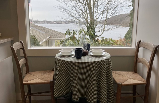 One bedroom retreat overlooking Mystic River!