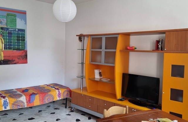 one night at the museum inside 2 bright city center apartment