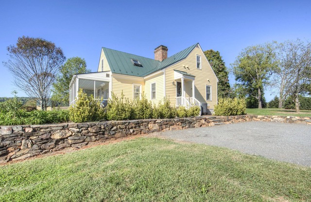 One of Central Virginia's most historic Private Guest Residences