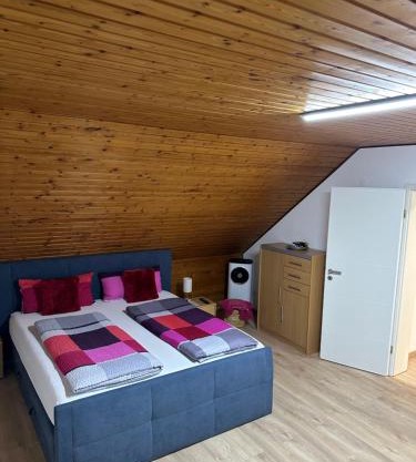 One room apartment in a quiet Location air conditioning