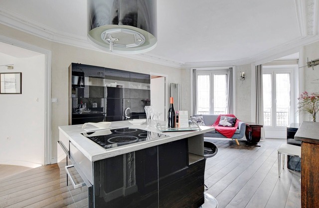 Opera Chic : a unique apartment in the heart of Paris
