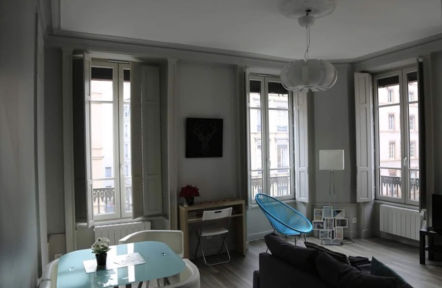 Opera Suite - hyper center of Lyon - Charm & modern comfort - ideal location