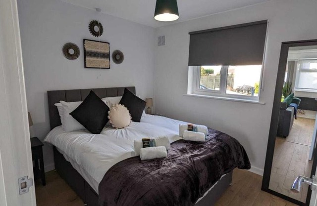 OPP Sidmouth - Cosy Coastal Chalet great views! BIG SAVINGS booking 7 days or more! - Dogs by Request Only