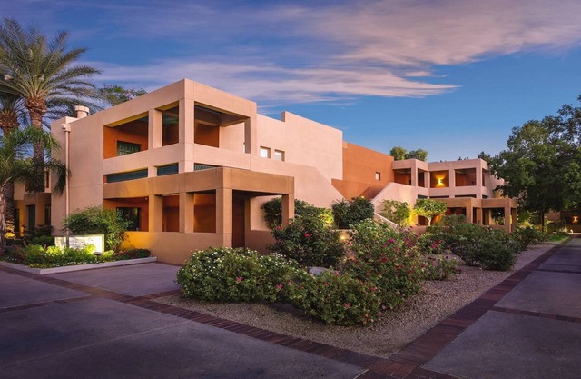 Orange Tree Resort 1br unit, Friday check-in