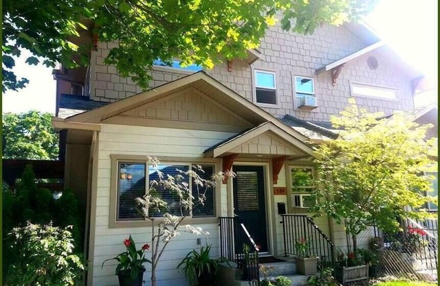 Orchard & Vines Villa Penticton!