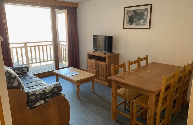 Orcières Merlette: Cozy 3 Room Apartment, Sleeps 6, Close to Pistes & Shops, Free WiFi