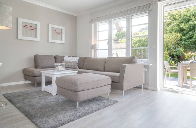 Our Hedigen Hüs impresses with its consistent furnishings in the Sylt country house style.