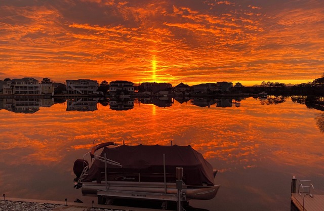Our Sand Castle-Waterfront, Private Pool, Beach, Dock, Fishing, Kayaks, Sunsets!
