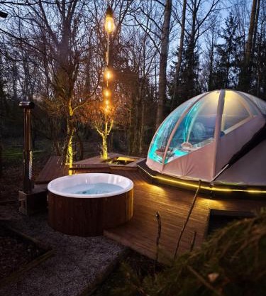 OUT & LODGE, Wigwam