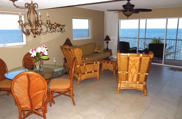 Outstanding Oceanfront Condo On The Beach With A Pool!