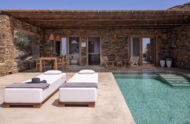 Pētra Tinos