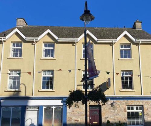 Paddy Mac's Self Catering Holiday Bar