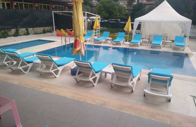 Paddys Apartments Hisarönü