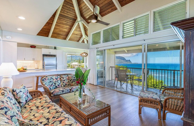Pali Ke Kua 201, Spectacular Oceanfront with Bali Hai View, Renovated 2025