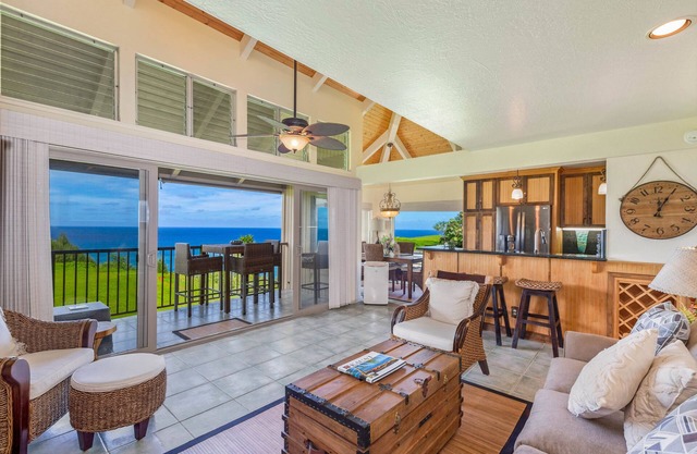 Pali Ke Kua: Paradise awaits. Enjoy Stunning Ocean Views, beach access, & AC!