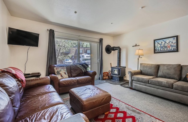 Palisades Tahoe Condo by the Village