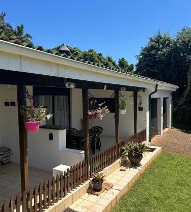 Palm Cottage