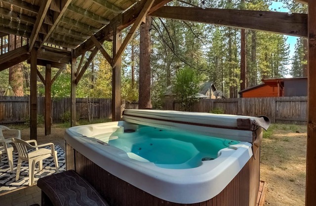 Paloma Place - Hot Tub | Game Room | Pool Table