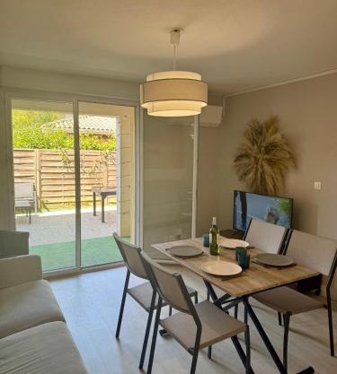 Pampa House - T2 Piscine - Clim et Parking