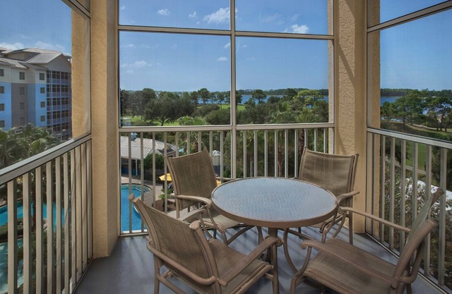 PANAMA CITY SPRING BREAK! 2 BR 2 BA NEAR BEACH AND GOLF!
