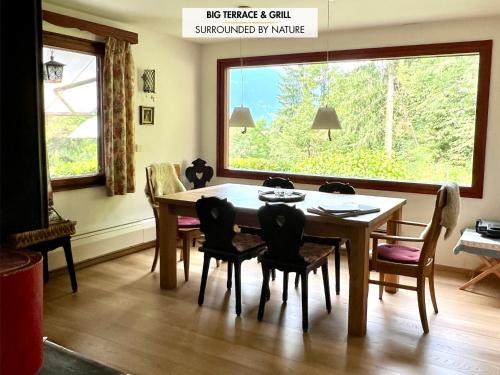 Panoramic Forest Chalet Bled Lake and Castle View